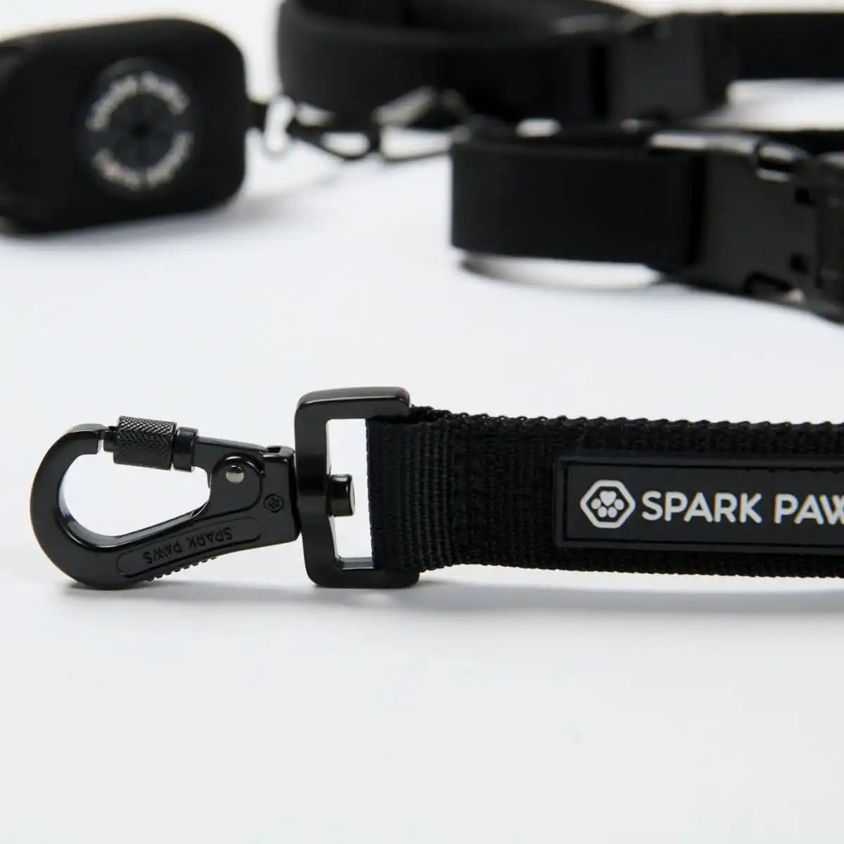 Multipurpose Seatbelt Handsfree Leash & Poop Bag Holder Set - Black