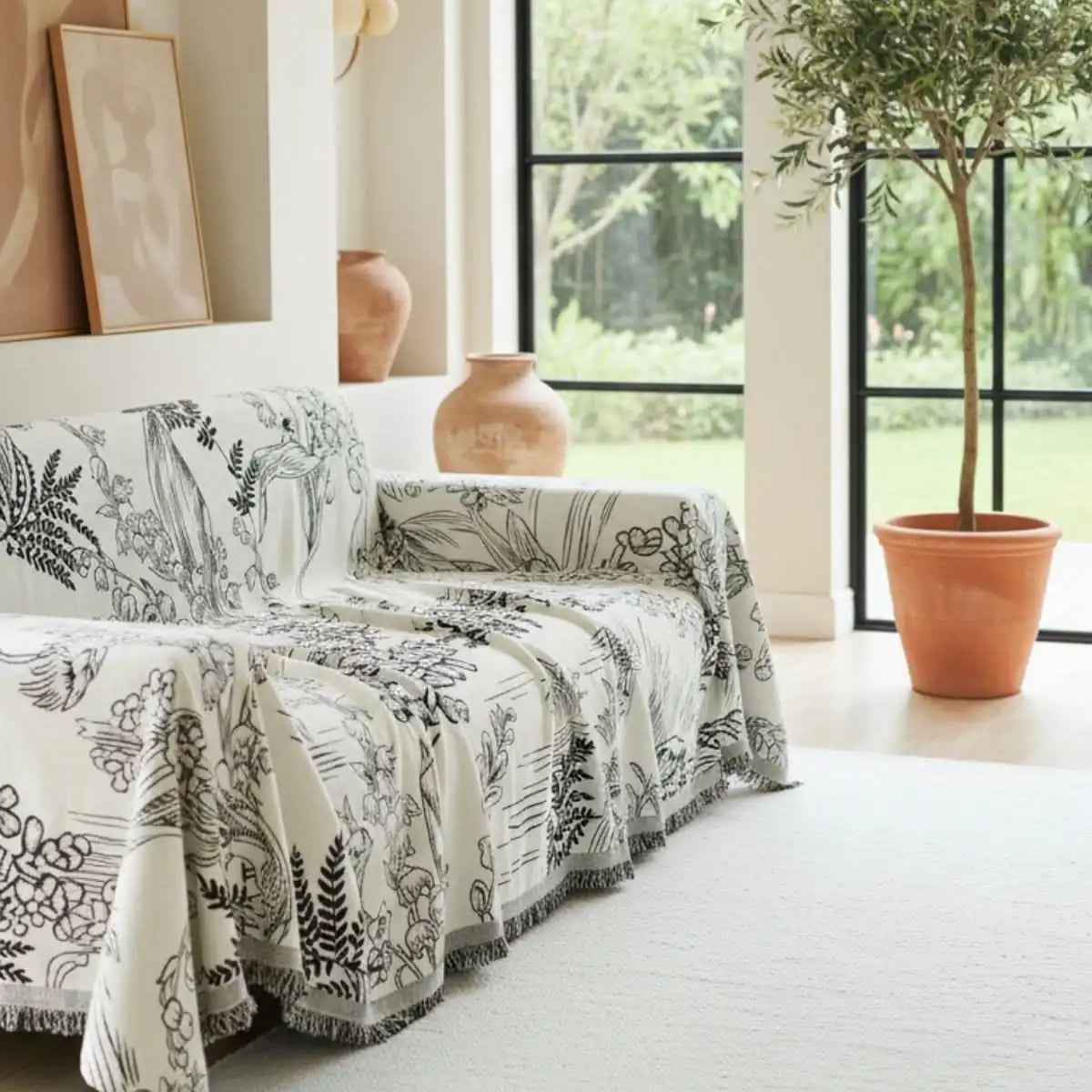 Pet Couch Cover - Lily of The Valley Black